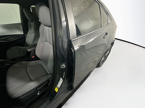 Used 2025 Toyota Corolla SE w/ Convenience Package FWD image 12