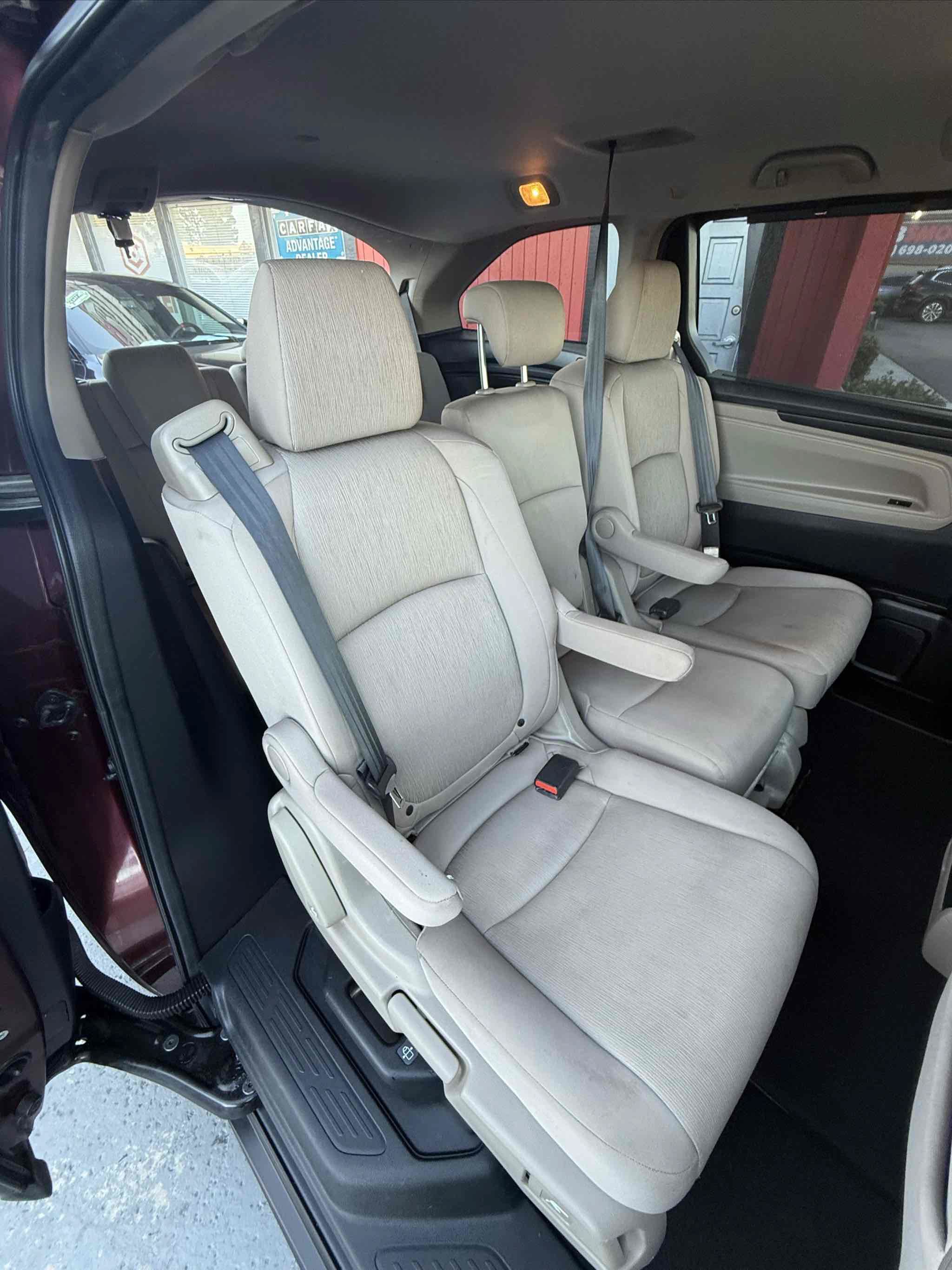Used 2019 Honda Odyssey EX image 16