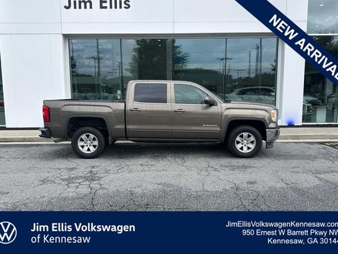 Used 2015 GMC Sierra 1500 SLE w/ SLE Value Package RWD image 1