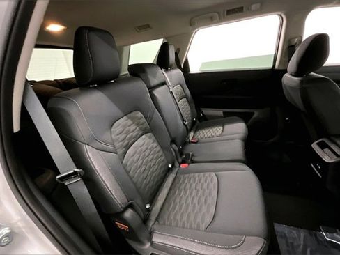 New 2025 Nissan Pathfinder S image 31