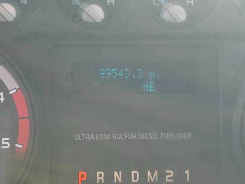Used 2016 Ford F550 4x4 Crew Cab Super Duty w/ Power Equipment Group image 18