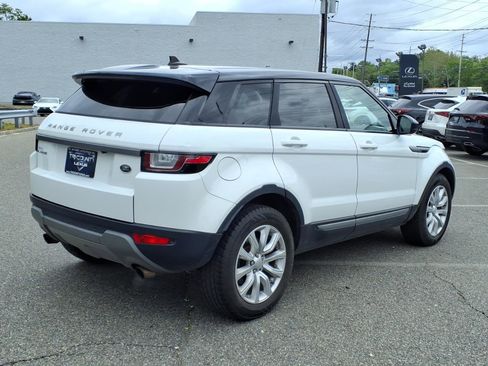 Used 2016 Land Rover Range Rover Evoque SE AWD/4WD image 6