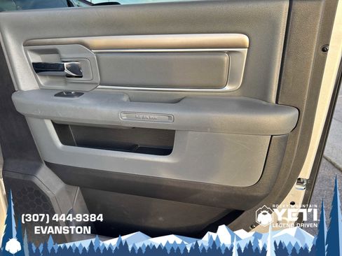 Used 2016 RAM 2500 SLT image 17