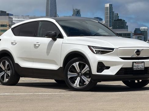 Certified 2023 Volvo C40 P8 Recharge Plus w/ Protection Package Premier AWD/4WD image 1