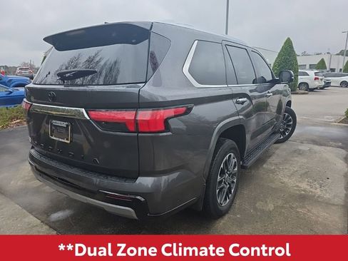 Used 2024 Toyota Sequoia Limited image 8