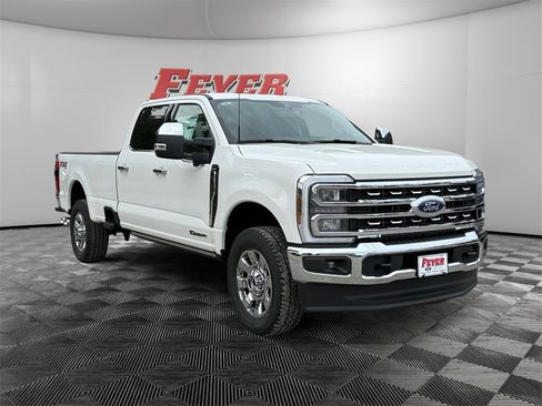 New 2026 Ford F350 Lariat w/ Chrome Package image 3