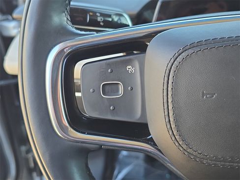 Certified 2024 Lincoln Nautilus Reserve w/ Equipment Group 203A image 32