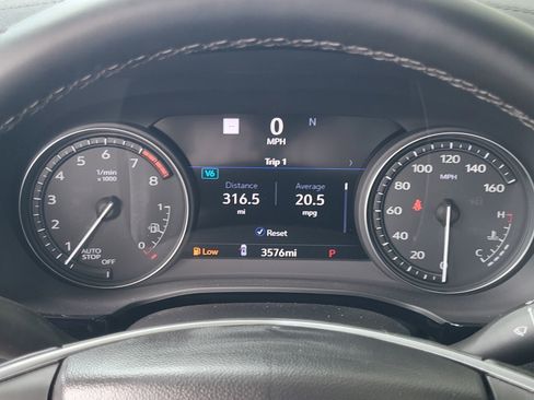 Used 2025 Cadillac XT5 Premium Luxury w/ Technology Package FWD image 28