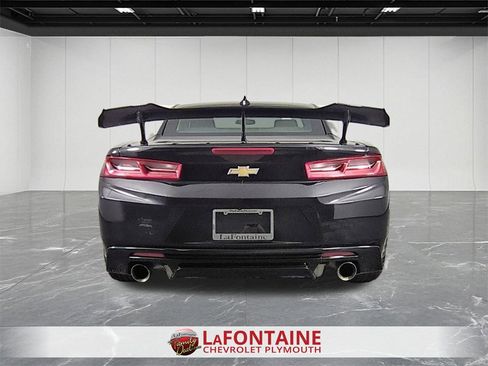 Used 2018 Chevrolet Camaro LT image 7