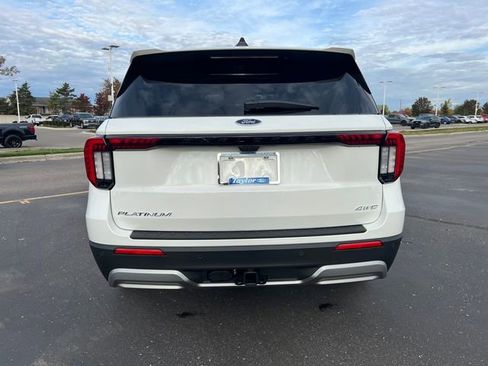 New 2026 Ford Explorer Platinum w/ LUX Leather Package AWD/4WD image 11