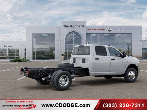 New 2026 RAM 3500 Tradesman image 4