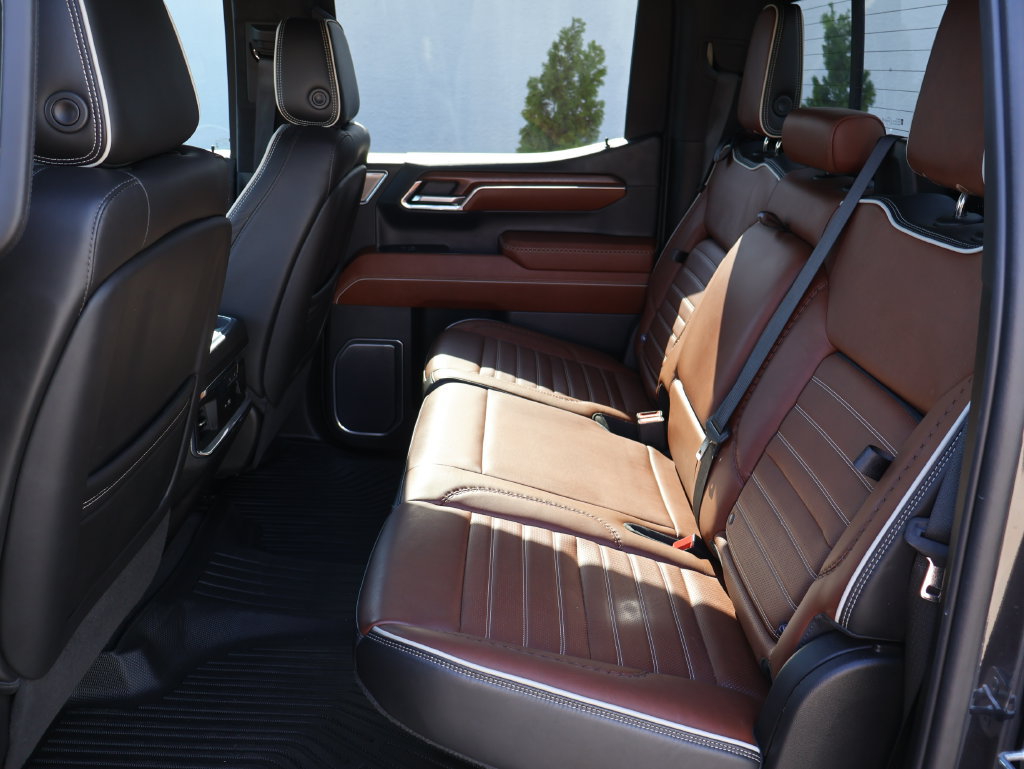 Certified 2023 GMC Sierra 1500 Denali Ultimate AWD/4WD image 8