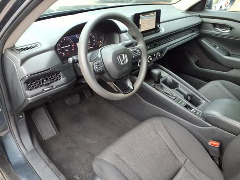 Used 2023 Honda Accord LX image 14