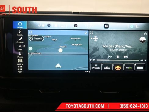 Used 2024 Jeep Wrangler High Altitude AWD/4WD image 14