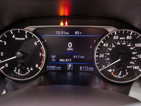 Used 2024 Nissan Altima 2.5 SR AWD/4WD image 21