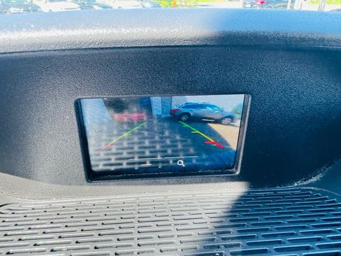 Used 2018 Ford Transit 350 XLT RWD image 41