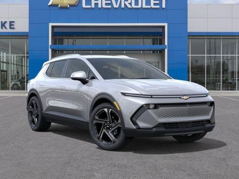 New 2026 Chevrolet Equinox EV LT w/ Convenience Package II image 7