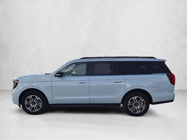 Used 2025 Ford Expedition Max Active AWD/4WD image 8