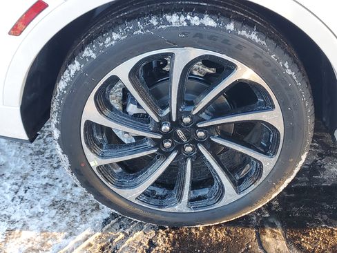 New 2026 Lincoln Nautilus Black Label image 5