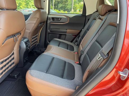 Used 2022 Ford Bronco Sport Outer Banks w/ Tech Package AWD/4WD image 18