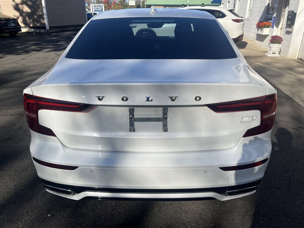 Used 2021 Volvo S60 T8 R-Design w/ Climate Package AWD/4WD image 24