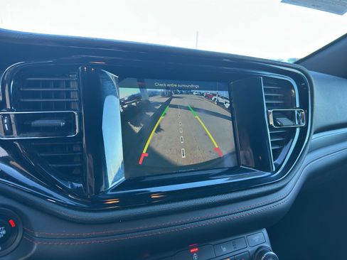 Used 2023 Dodge Durango GT image 19