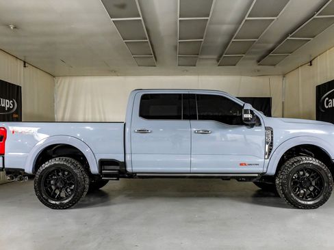 Used 2024 Ford F250 Platinum AWD/4WD image 6