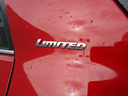 Used 2024 Toyota 4Runner Limited image 12