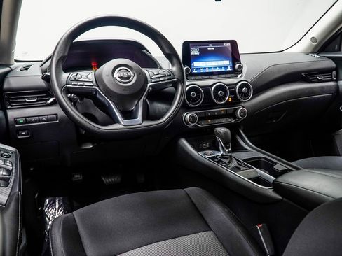 Used 2024 Nissan Sentra SV image 5