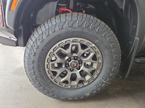 New 2026 Nissan Frontier PRO-4X w/ Pro-4x Convenience Package AWD/4WD image 18