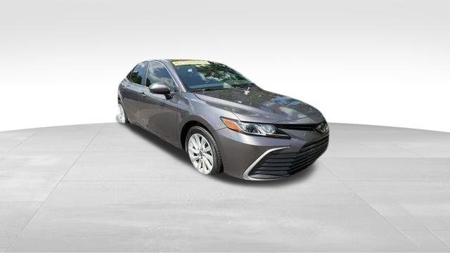 Used 2023 Toyota Camry LE FWD image 58