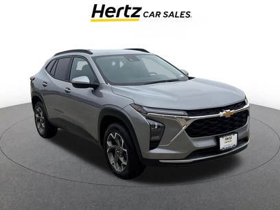 Used 2025 Chevrolet Trax LT w/ LT Convenience Package