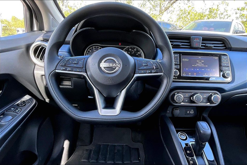 Used 2025 Nissan Versa SV w/ Trunk Package FWD image 7