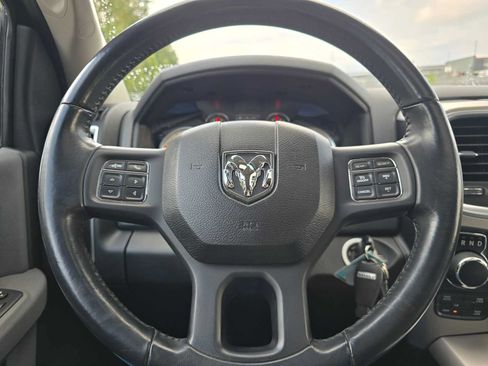 Used 2017 RAM 1500 Big Horn AWD/4WD image 24