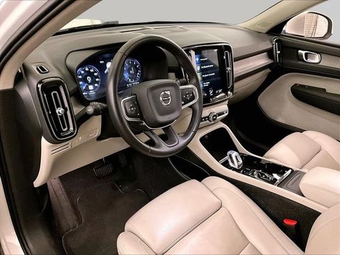 Used 2021 Volvo XC40 T5 Inscription w/ Advanced Package AWD/4WD image 12