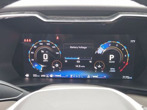 Used 2025 Chevrolet Colorado ZR2 w/ Technology Package image 13