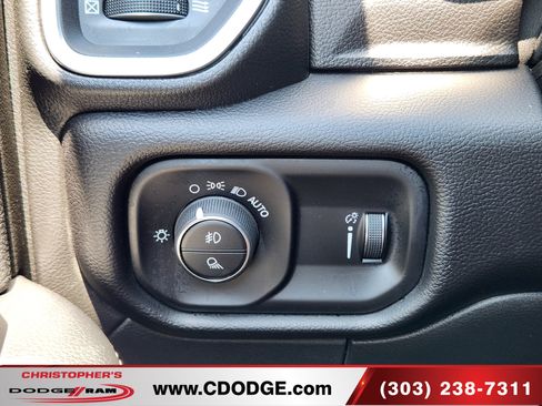 Used 2025 RAM 2500 Big Horn AWD/4WD image 29