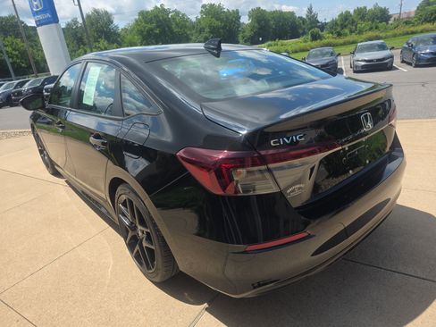 Used 2025 Honda Civic Sport image 7