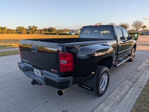 Used 2014 GMC Sierra 3500 Denali image 6