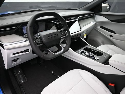 New 2026 Jeep Cherokee Limited image 12