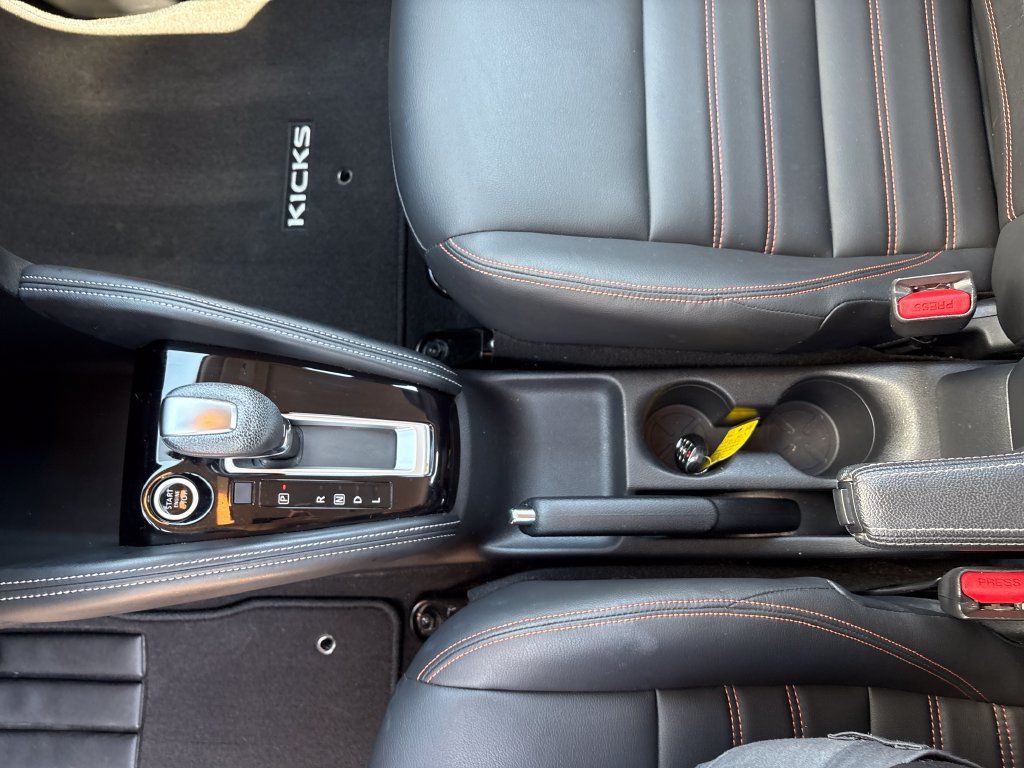 Certified 2020 Nissan Kicks SR w/ SR Premium Package FWD image 34
