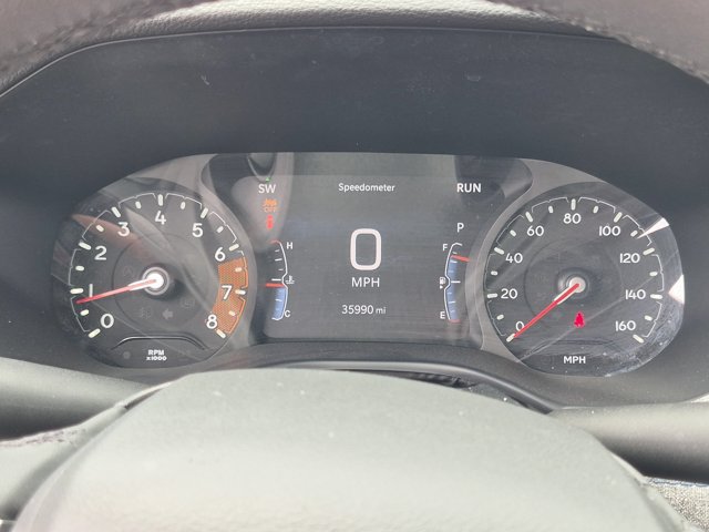 Used 2025 Jeep Compass Latitude w/ Sun & Sound Group AWD/4WD image 16