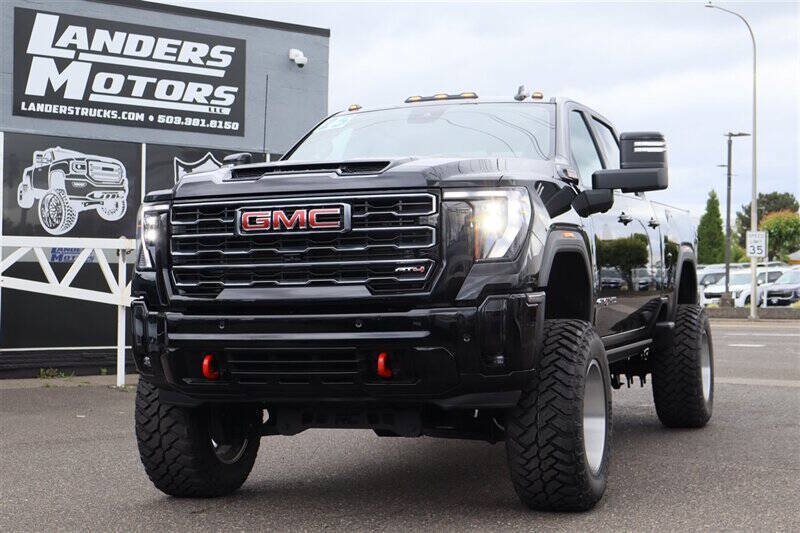 Used 2025 GMC Sierra 3500 AT4 w/ AT4 Premium Plus Package AWD/4WD image 1