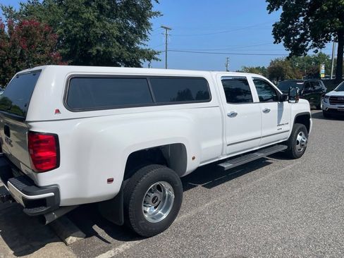 Used 2015 GMC Sierra 3500 Denali w/ Duramax Plus Package AWD/4WD image 3
