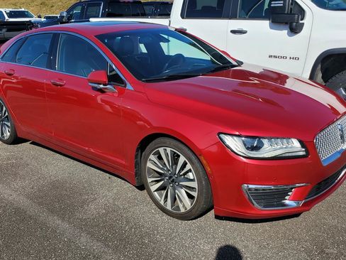 Used 2020 Lincoln MKZ Reserve w/ Elements Package FWD image 2