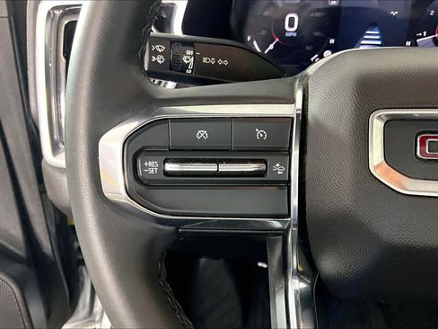 Used 2024 GMC Canyon Elevation w/ Elevation Premium Package RWD image 20