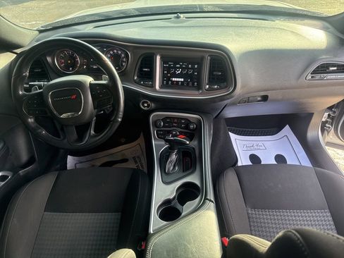 Used 2022 Dodge Challenger GT image 52