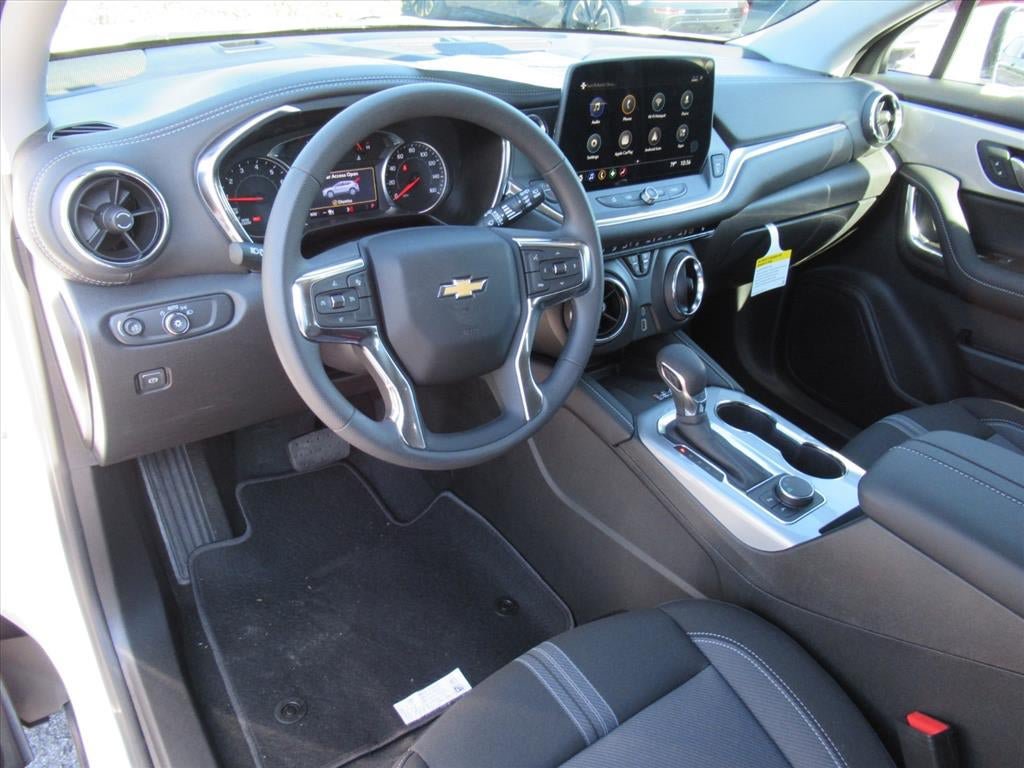 New 2026 Chevrolet Blazer LT w/ Convenience Package FWD image 14
