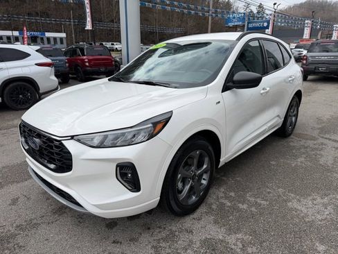 Used 2024 Ford Escape ST-Line w/ Tech Pack #1 image 6