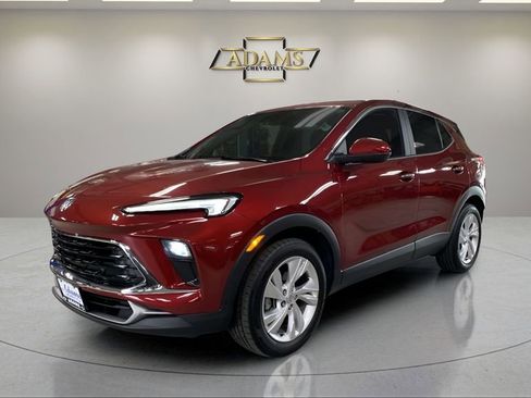 Certified 2024 Buick Encore GX Preferred FWD image 1